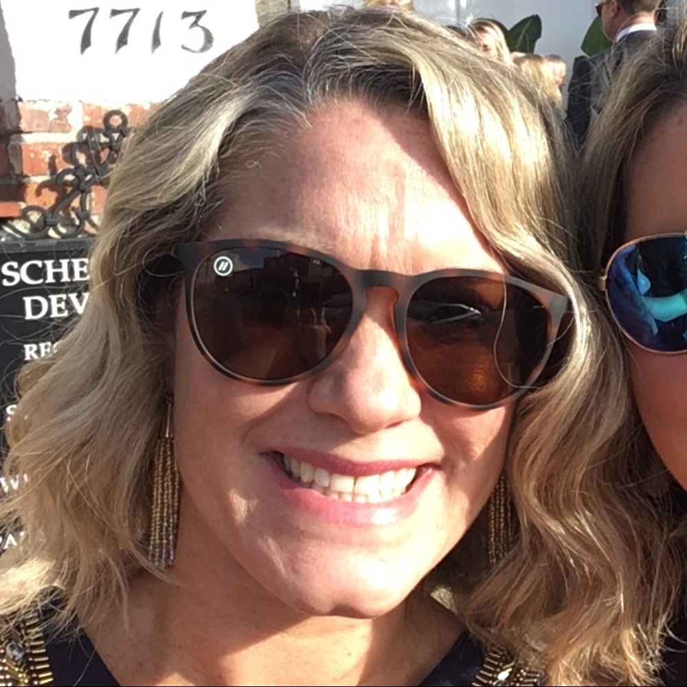 Meet your Posher, Carrie